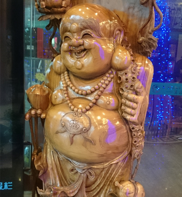 皮新彩家具保養(yǎng)打蠟